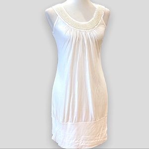 Pearl beaded neckline short sleeve light fabric white top Sz M